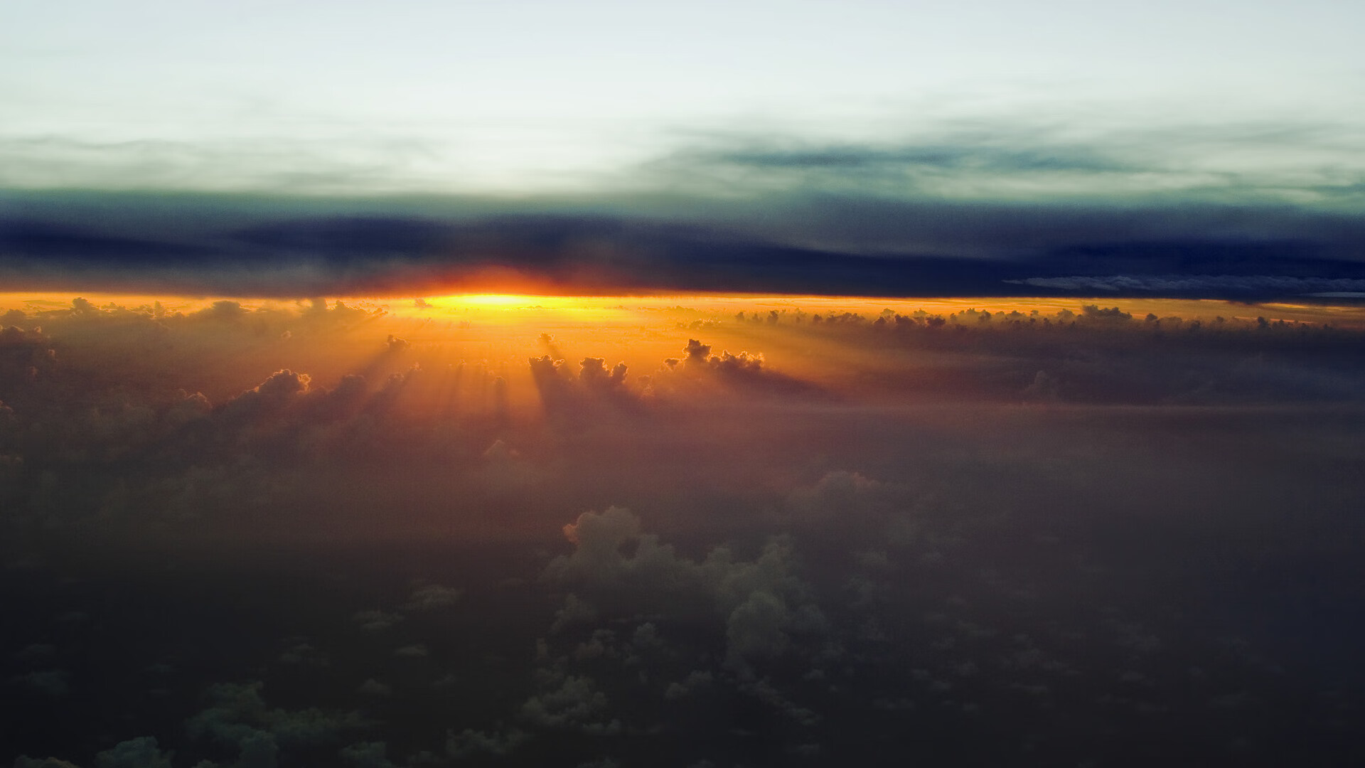 开云中国官网-极限攀岩赛事在高原地区举行挑战升级，极限攀爬视频